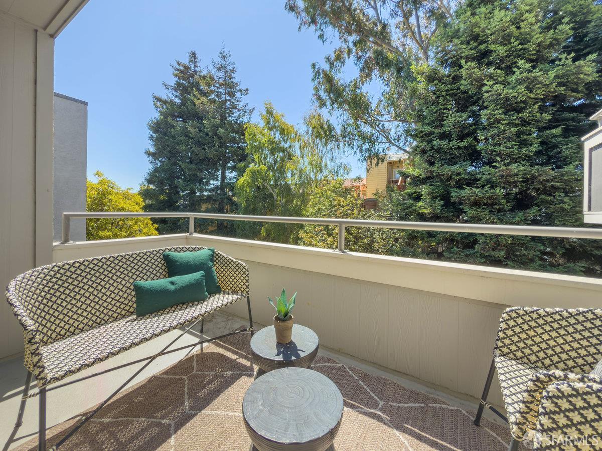 360 Guerrero Street # 414