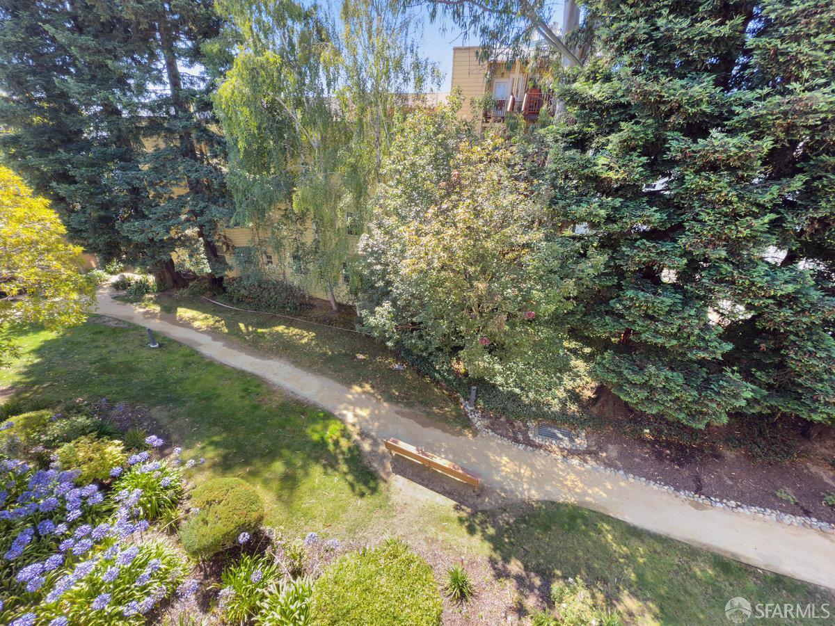 360 Guerrero Street # 414