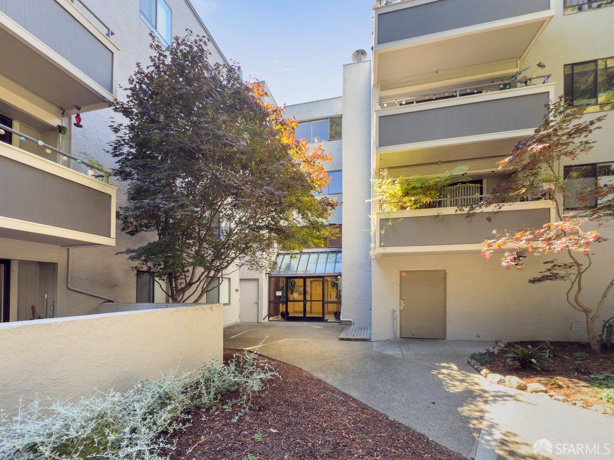 360 Guerrero Street # 414