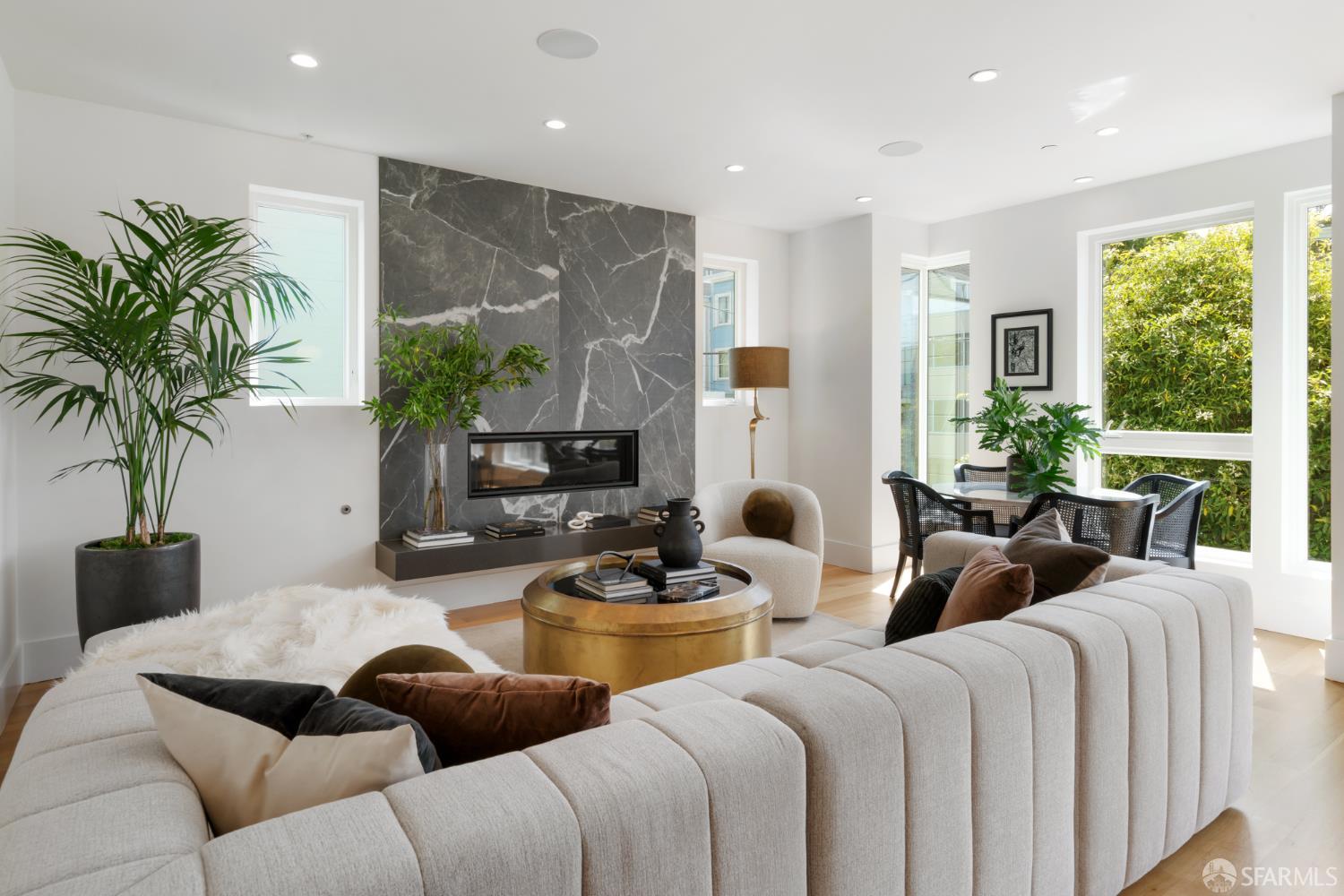 1010 Stanyan Street # 2