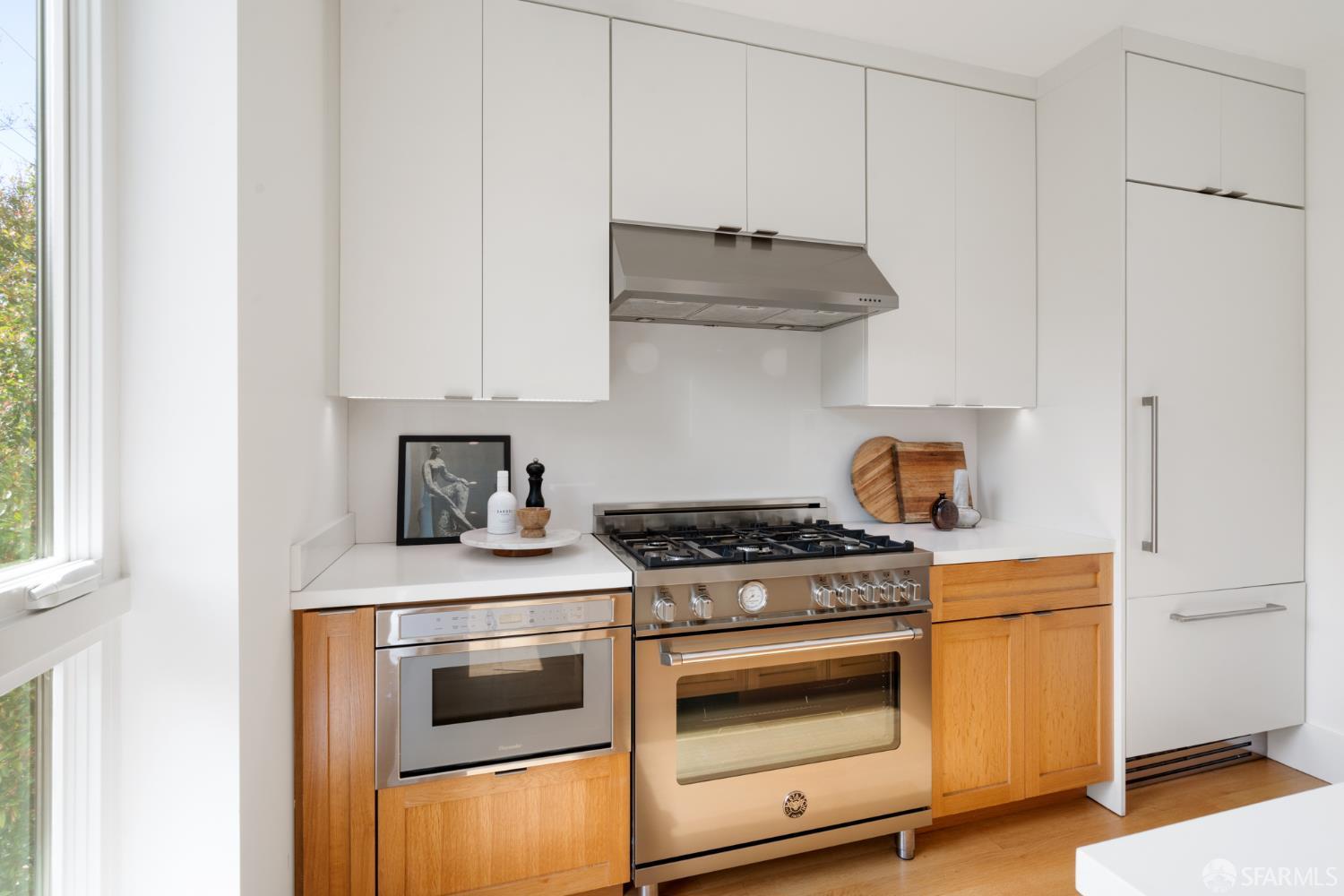 1010 Stanyan Street # 2