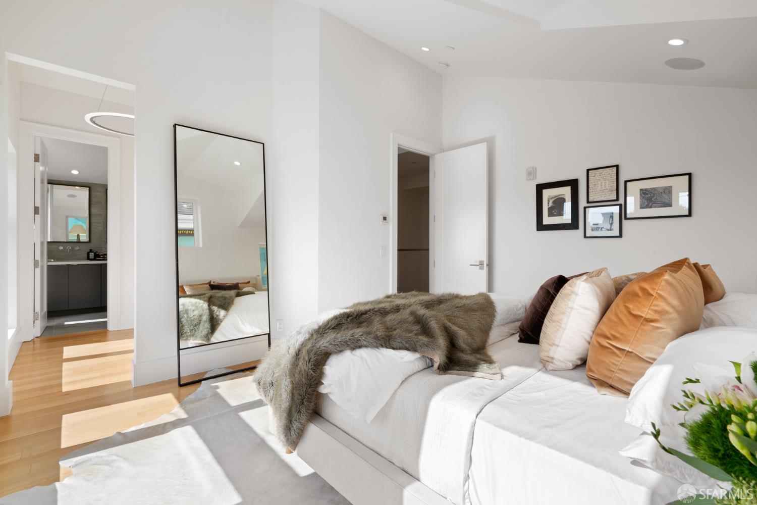 1010 Stanyan Street # 2