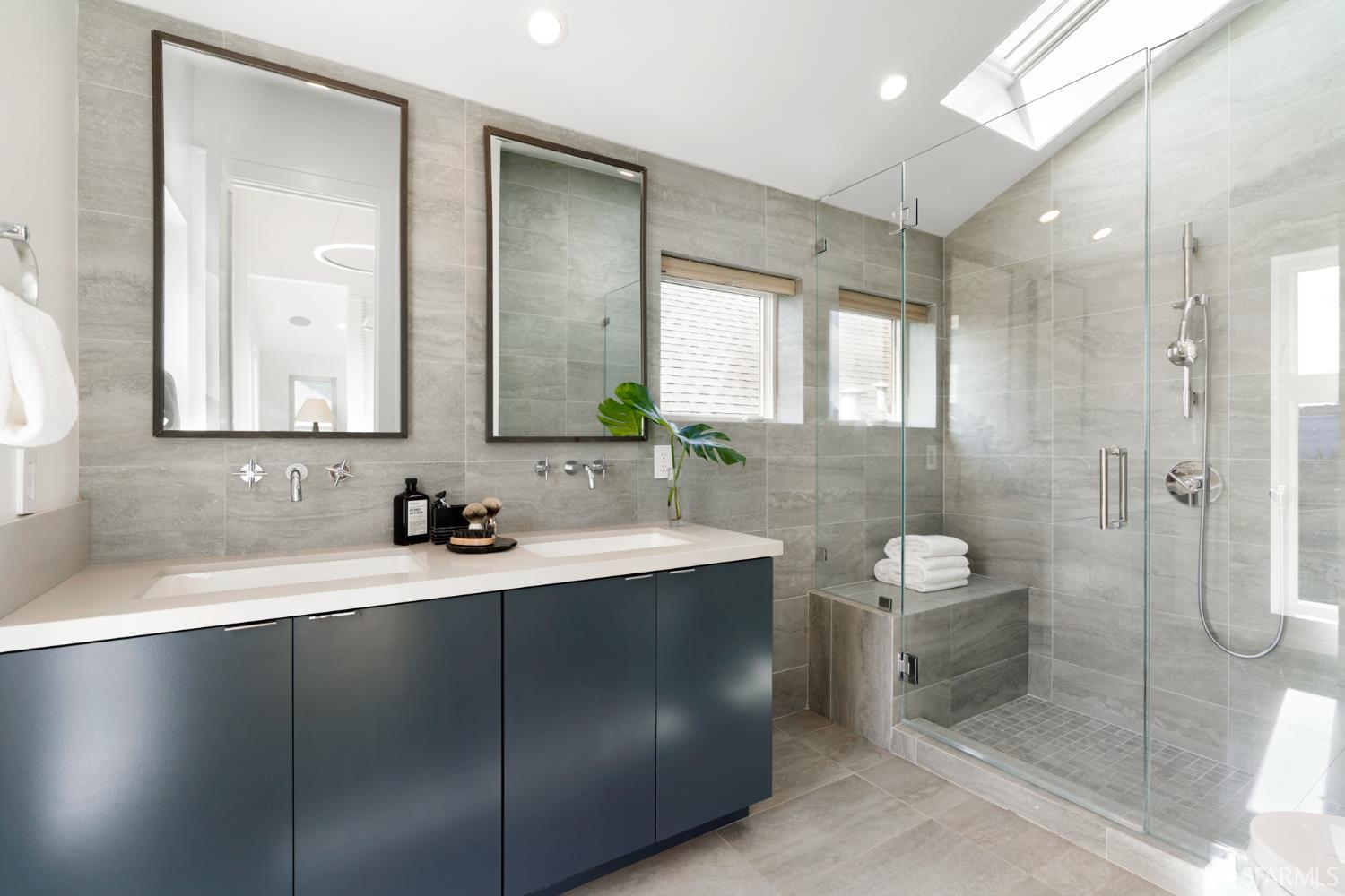 1010 Stanyan Street # 2