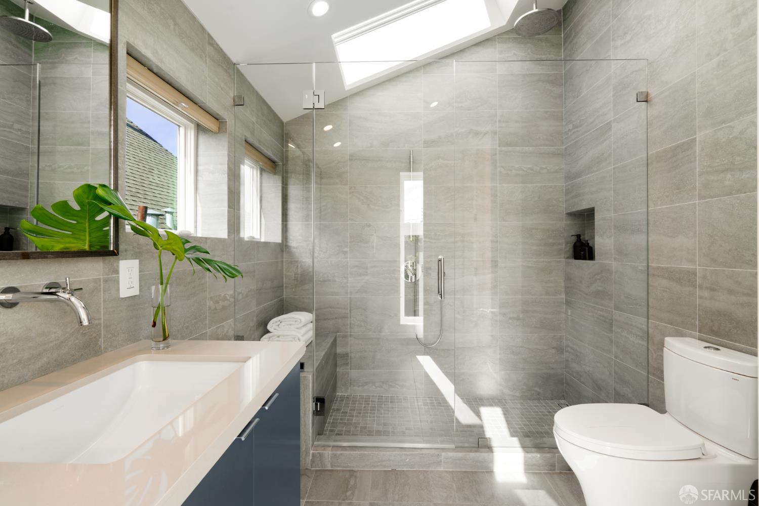 1010 Stanyan Street # 2