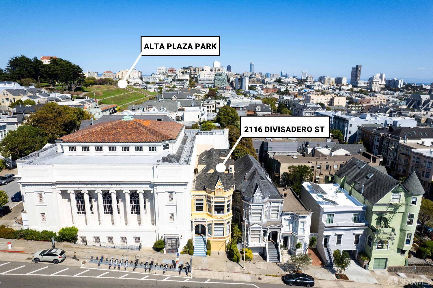 2116 Divisadero Street