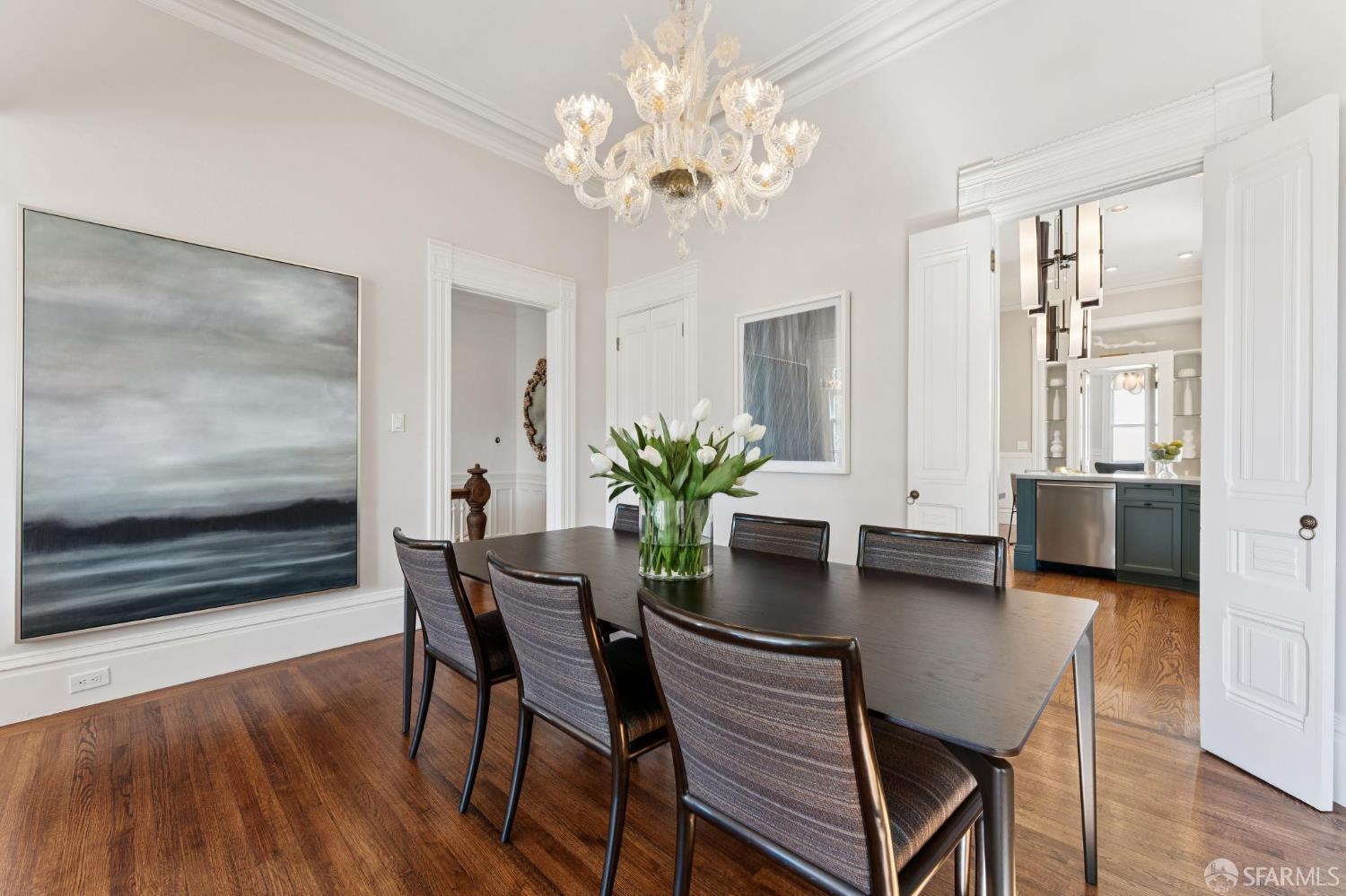 2116 Divisadero Street