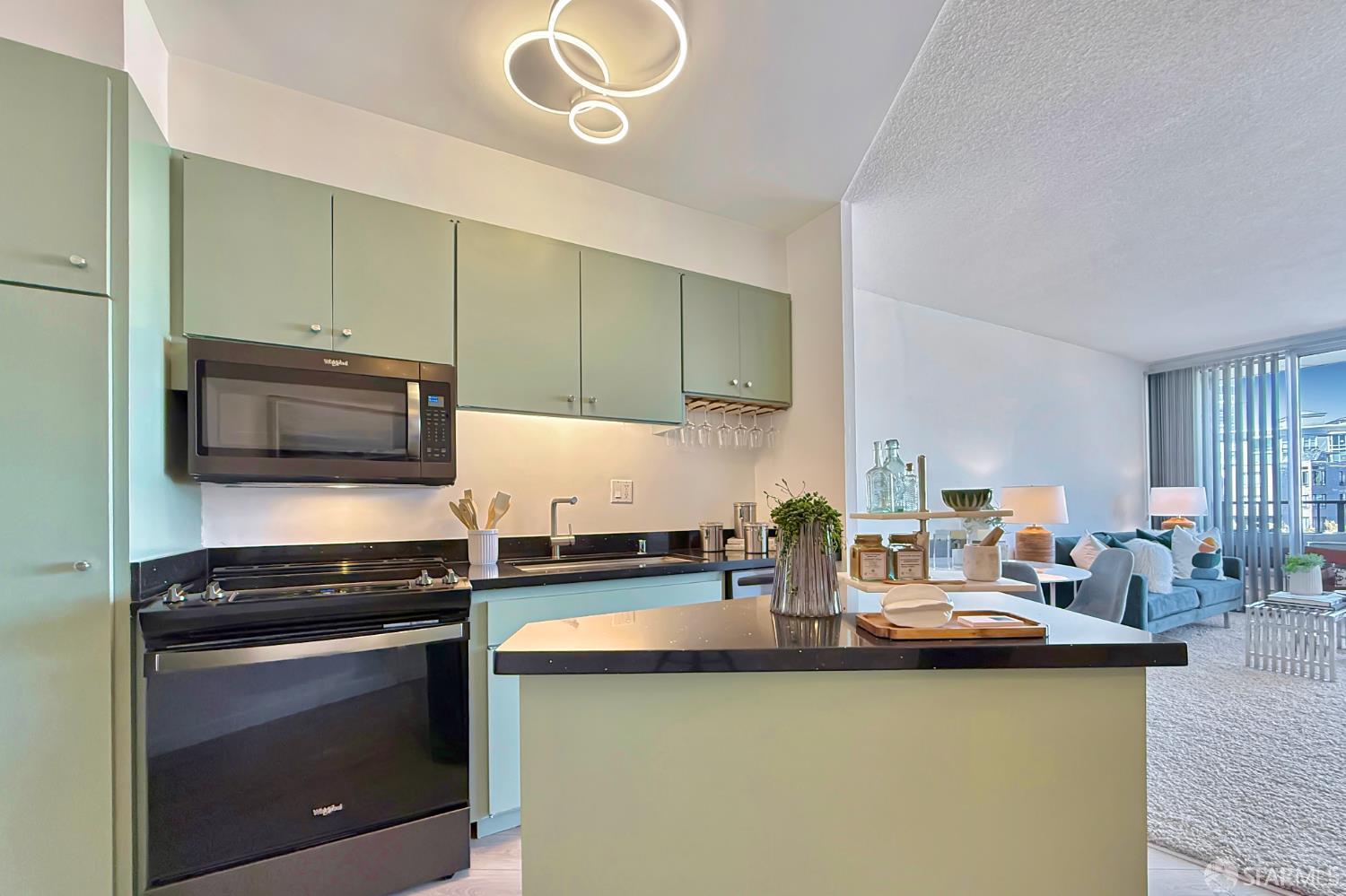 1200 Gough Street # 2B