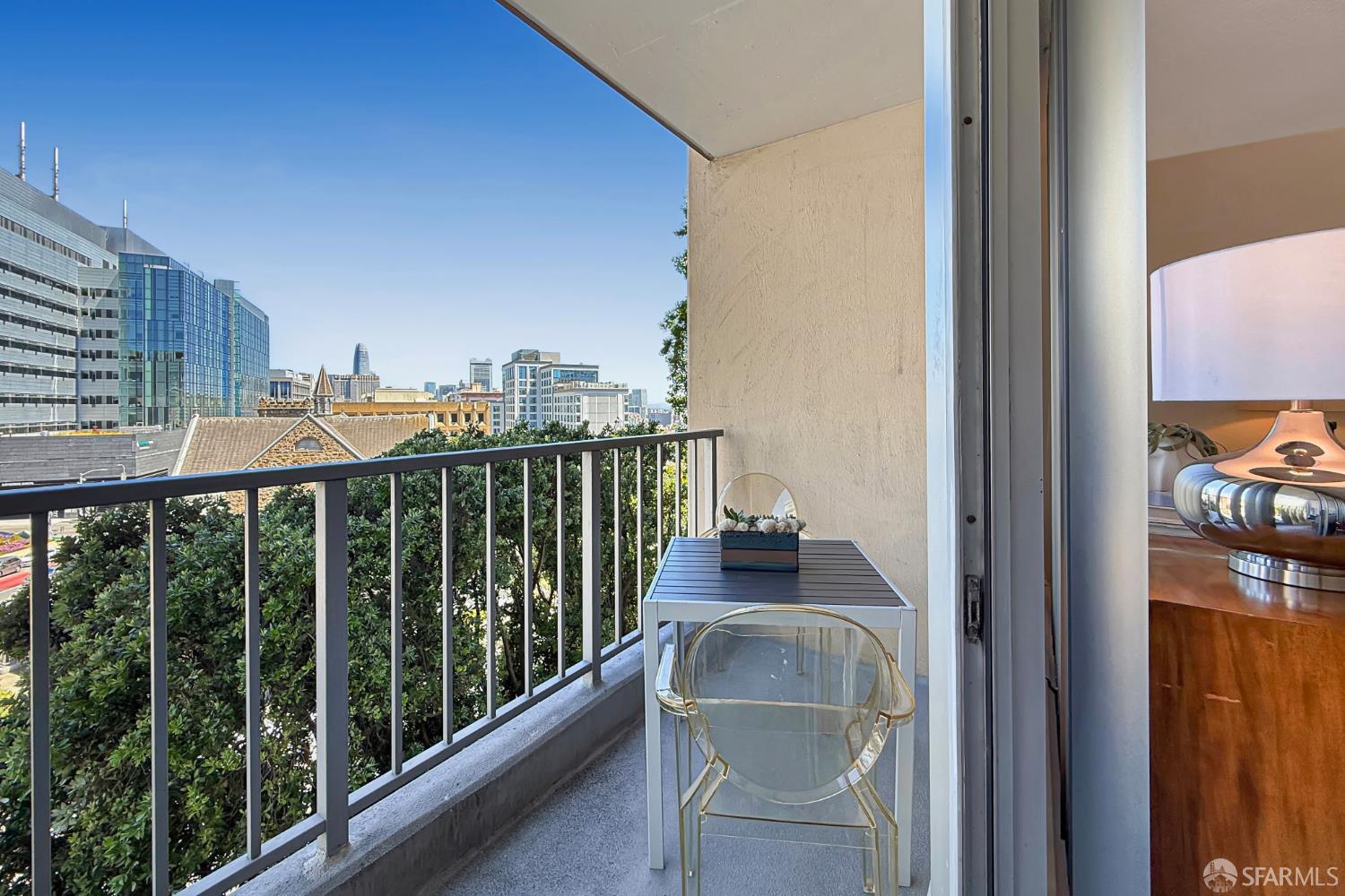 1200 Gough Street # 2B