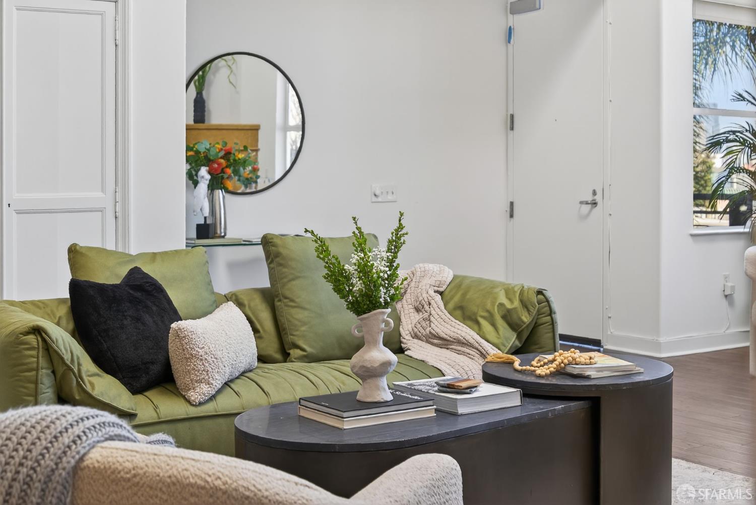 370 De Haro Street # B14