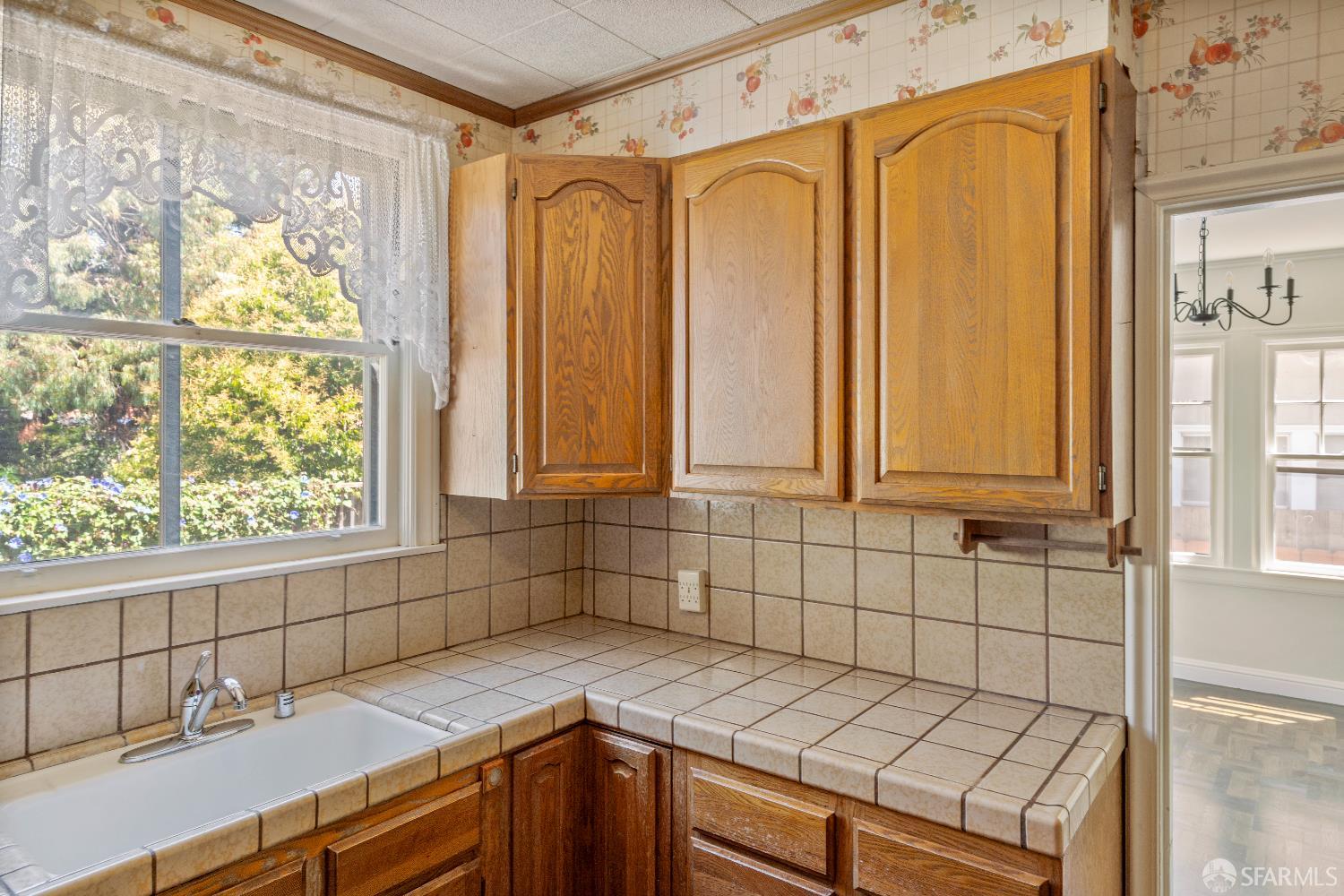 1232 Capuchino Avenue