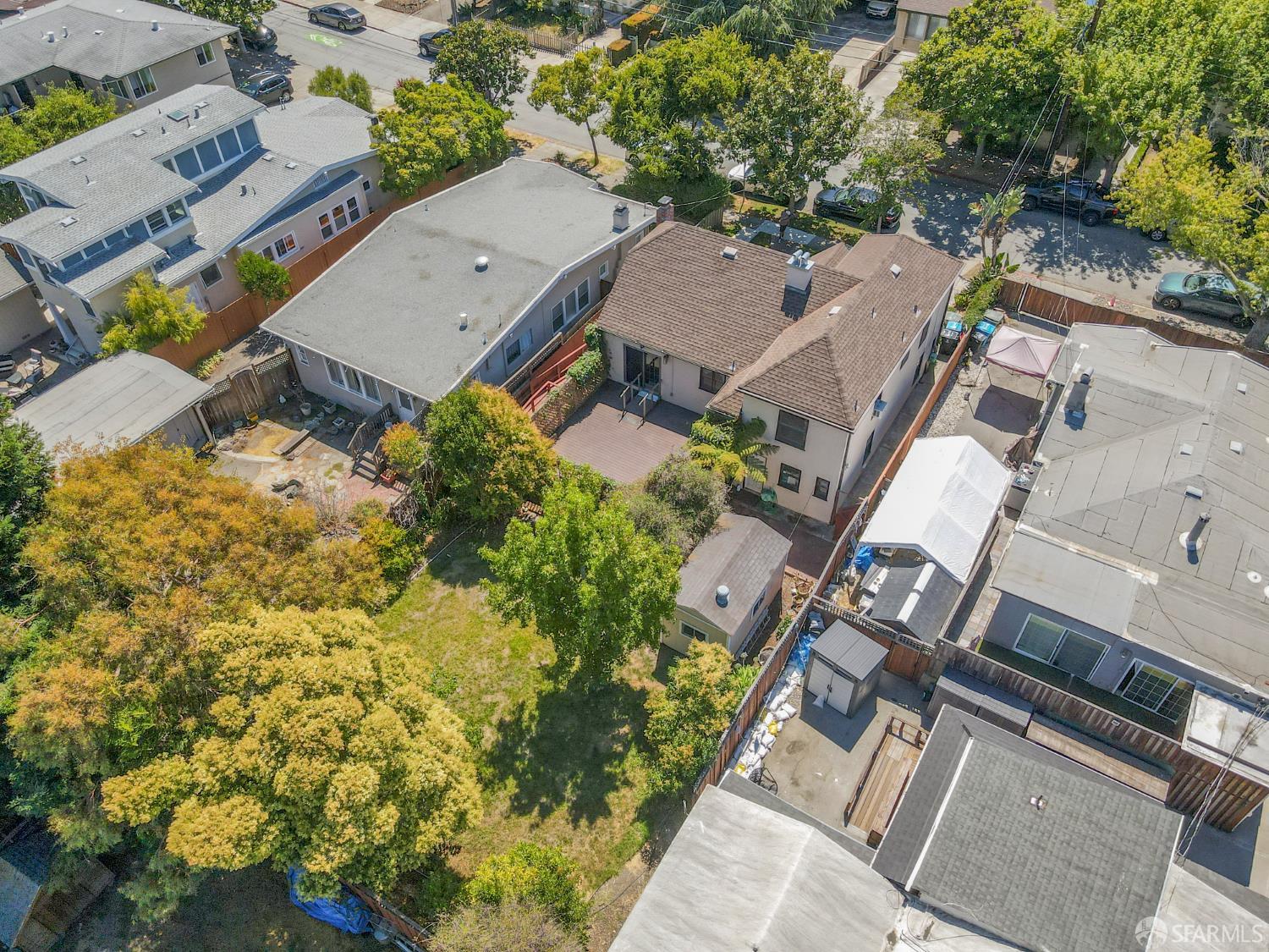 1232 Capuchino Avenue