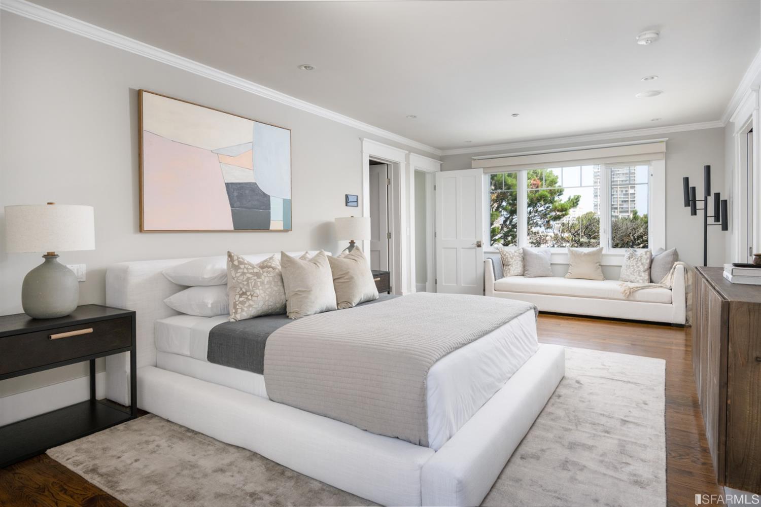 1266 Washington Street