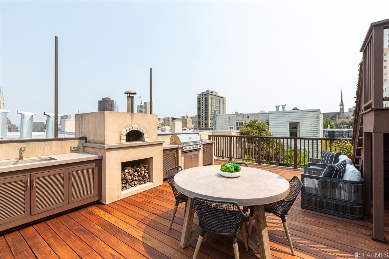 1266 Washington Street