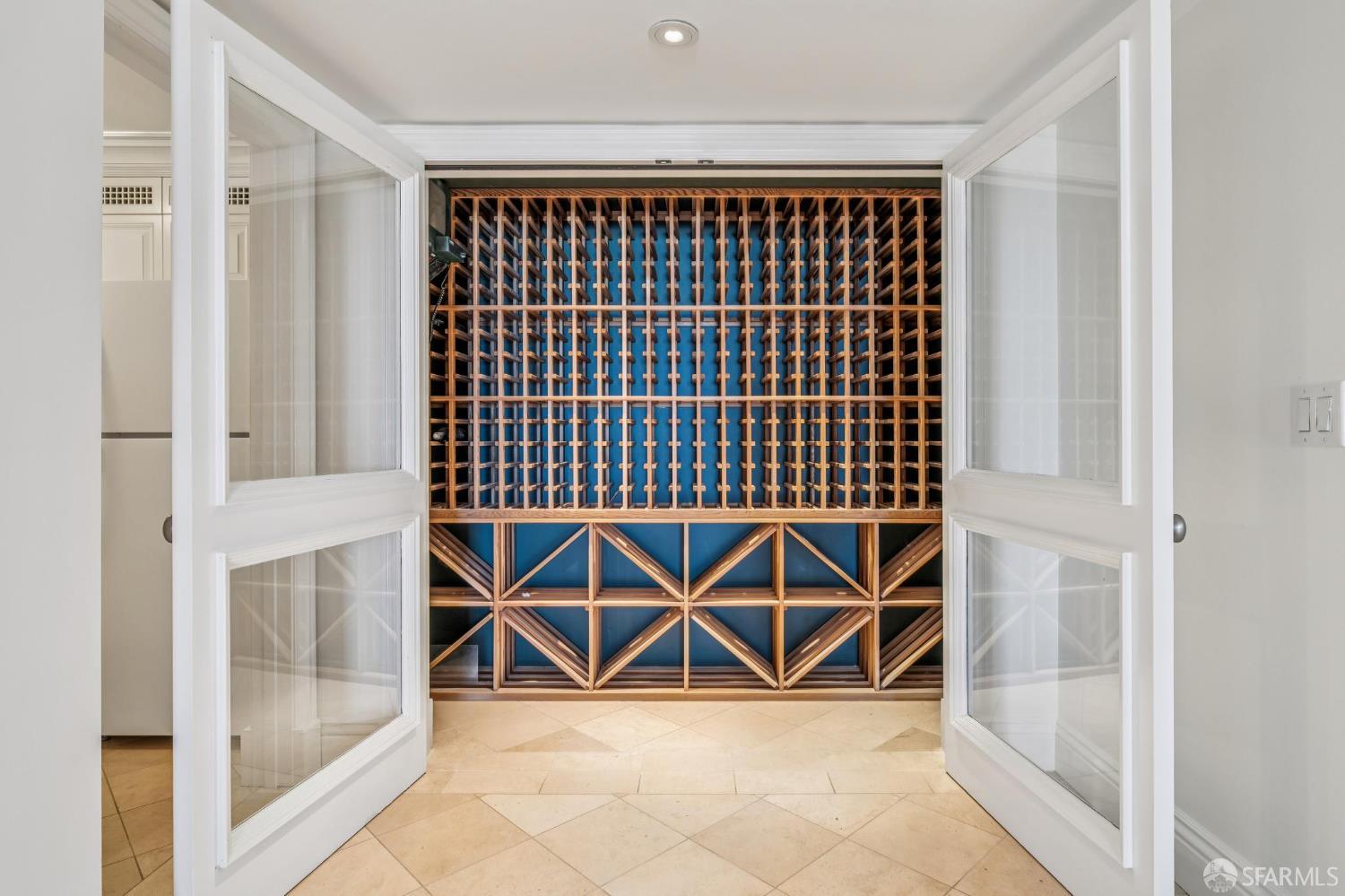 2190 Broadway Street # 1W