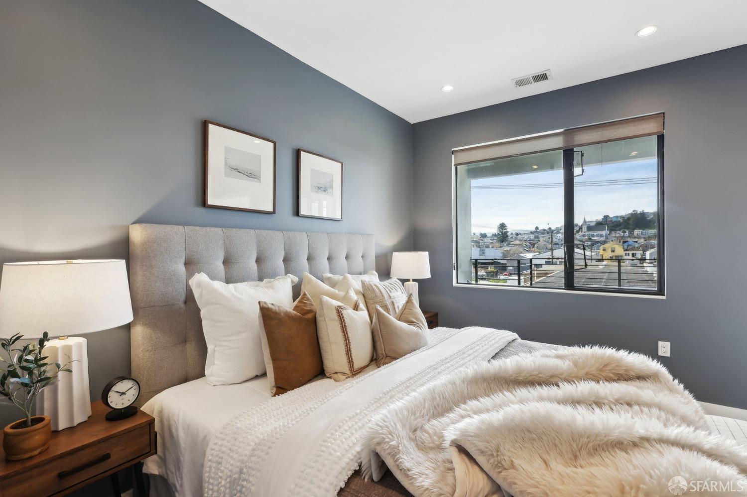 4132 3rd Street # 3, San Francisco Unit: 3