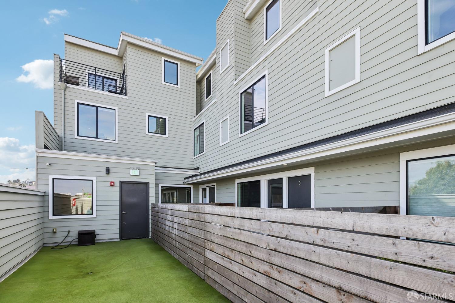 4132 3rd Street # 3, San Francisco Unit: 3