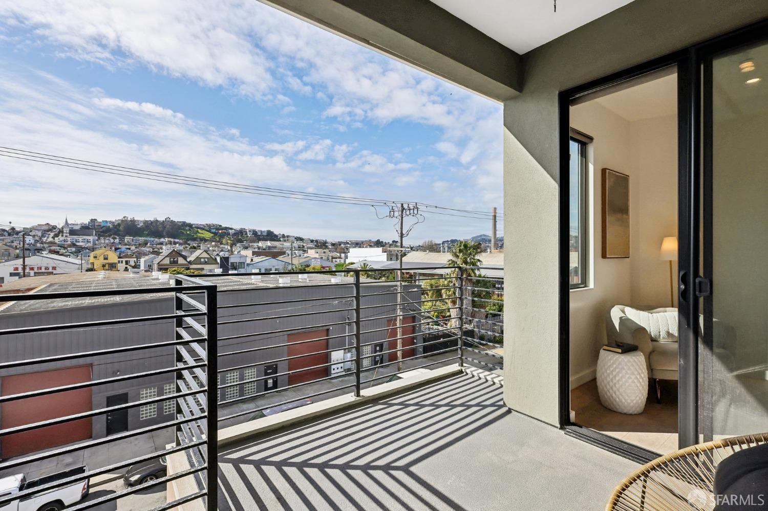 4132 3rd Street # 3, San Francisco Unit: 3