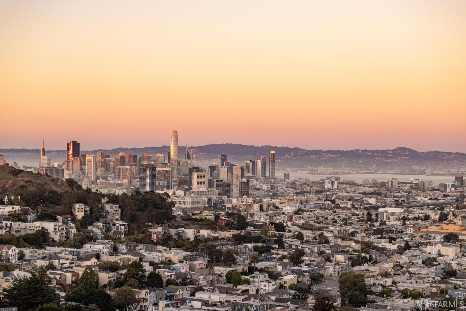 101 Graystone Terrace