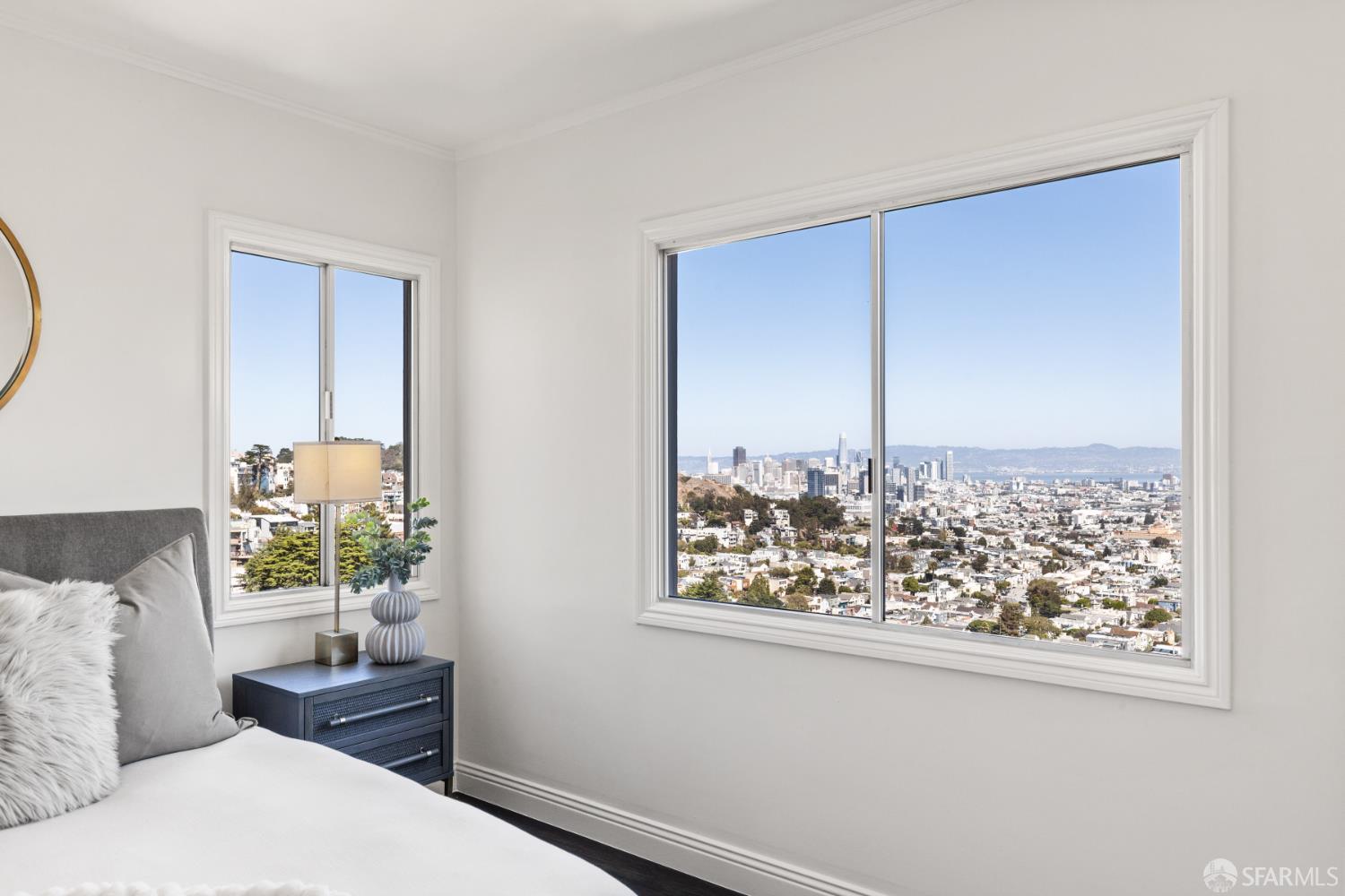 101 Graystone Terrace