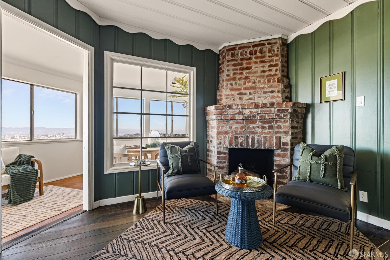 101 Graystone Terrace