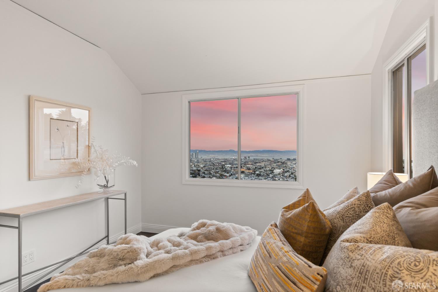 101 Graystone Terrace