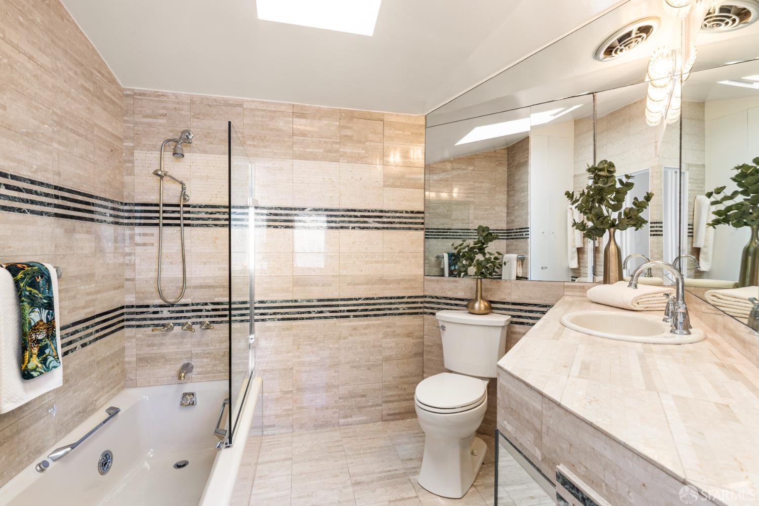 101 Graystone Terrace