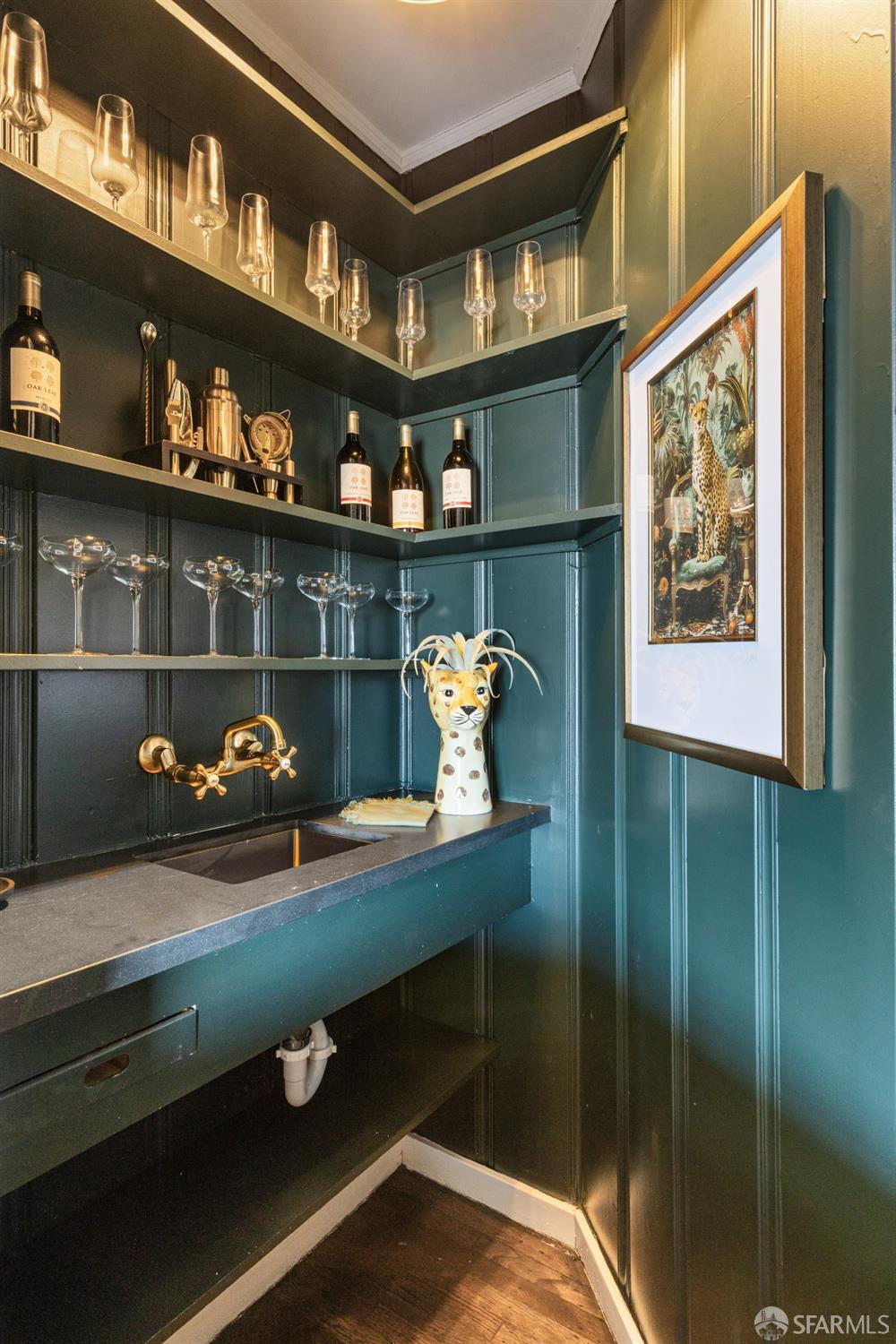 101 Graystone Terrace