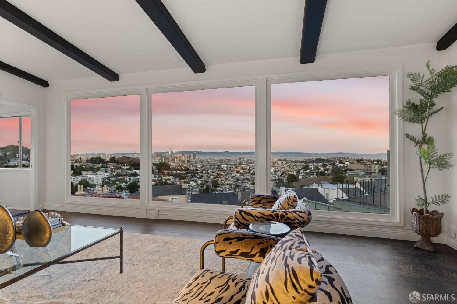 101 Graystone Terrace