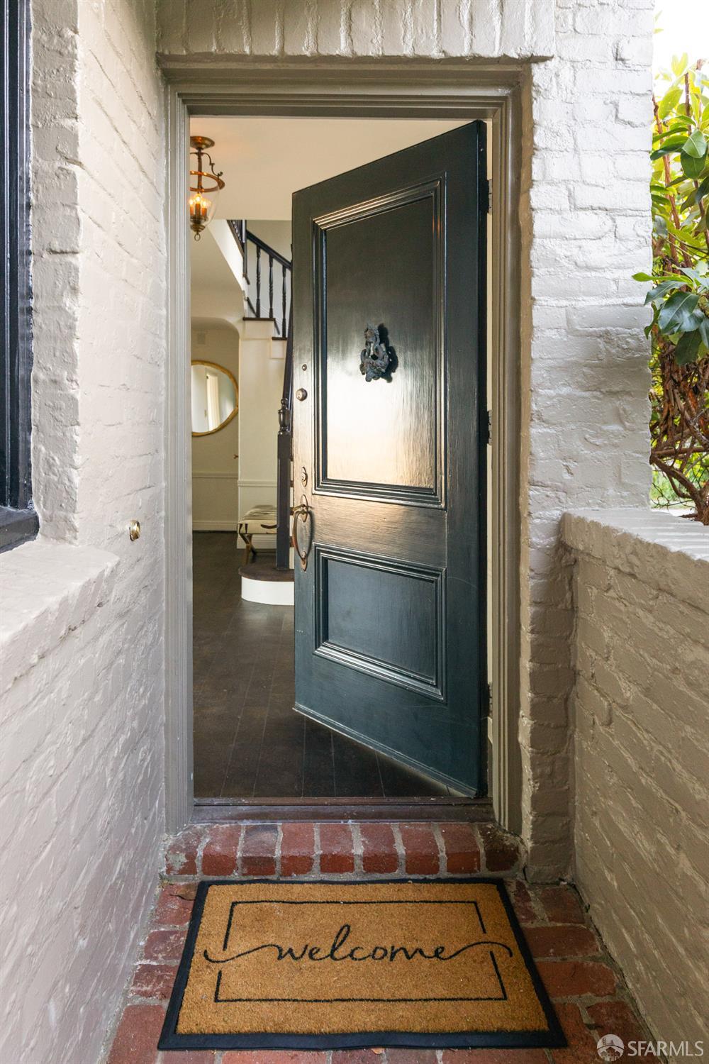 101 Graystone Terrace