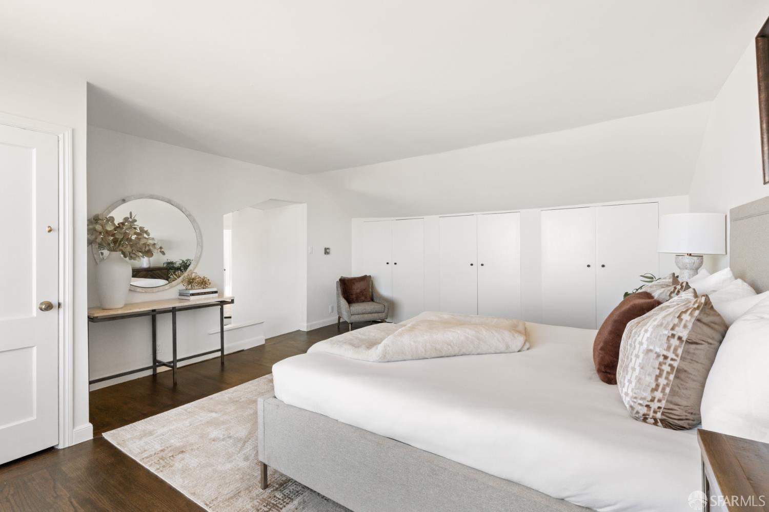 101 Graystone Terrace