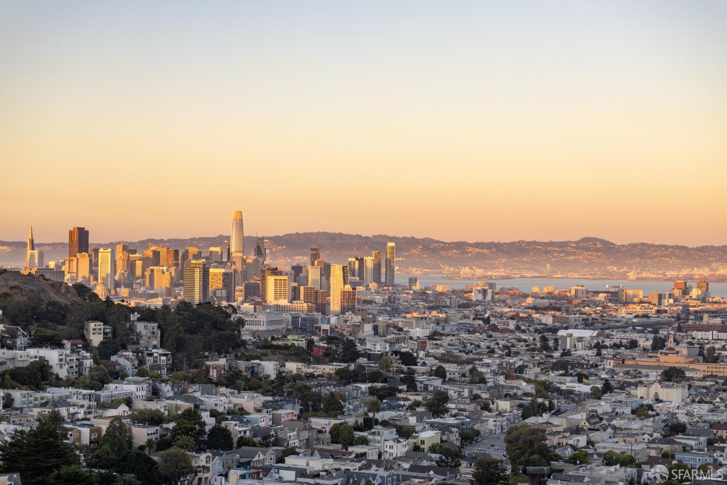 101 Graystone Terrace