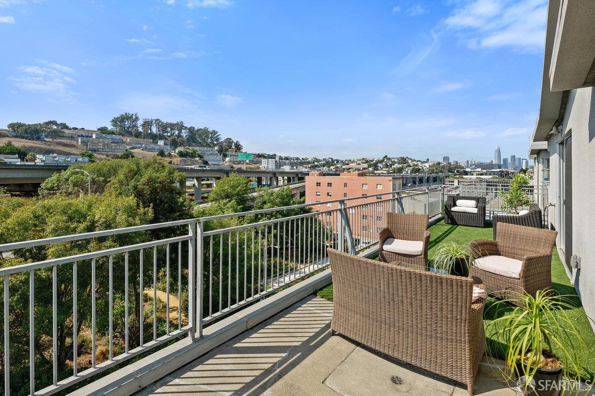 1325 Indiana Street # 301