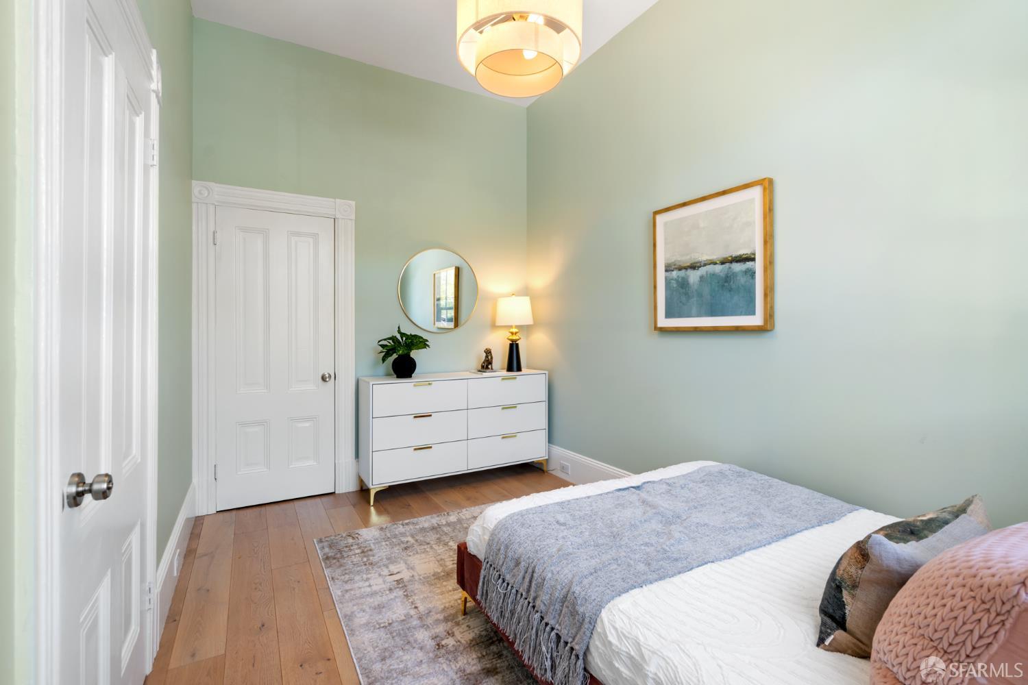 1221 San Bruno Avenue