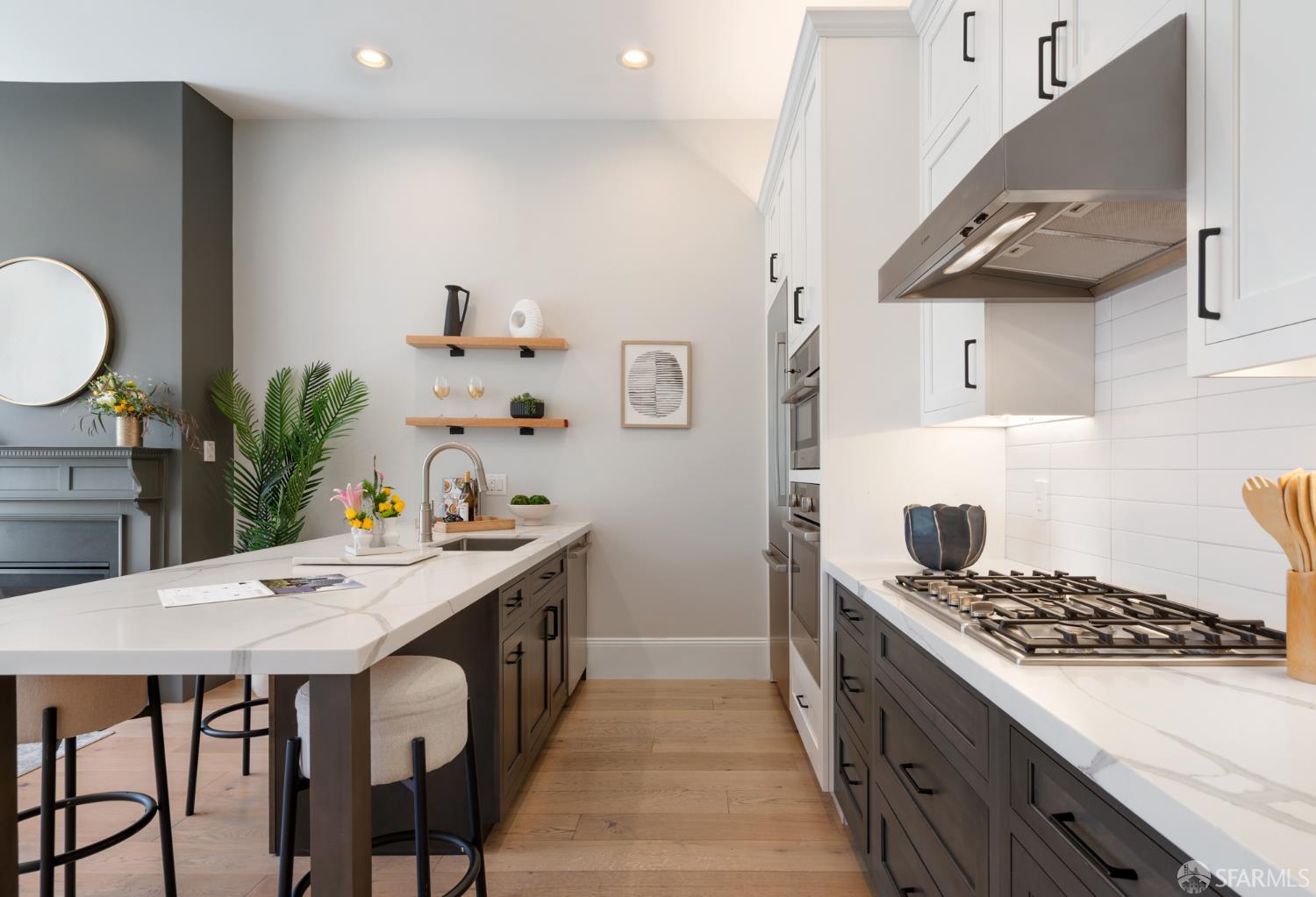 1221 San Bruno Avenue