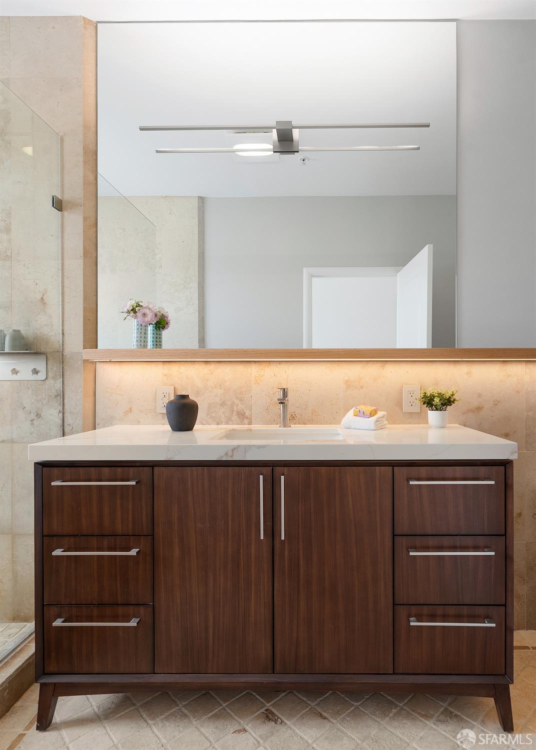 500 Masonic Avenue # 8