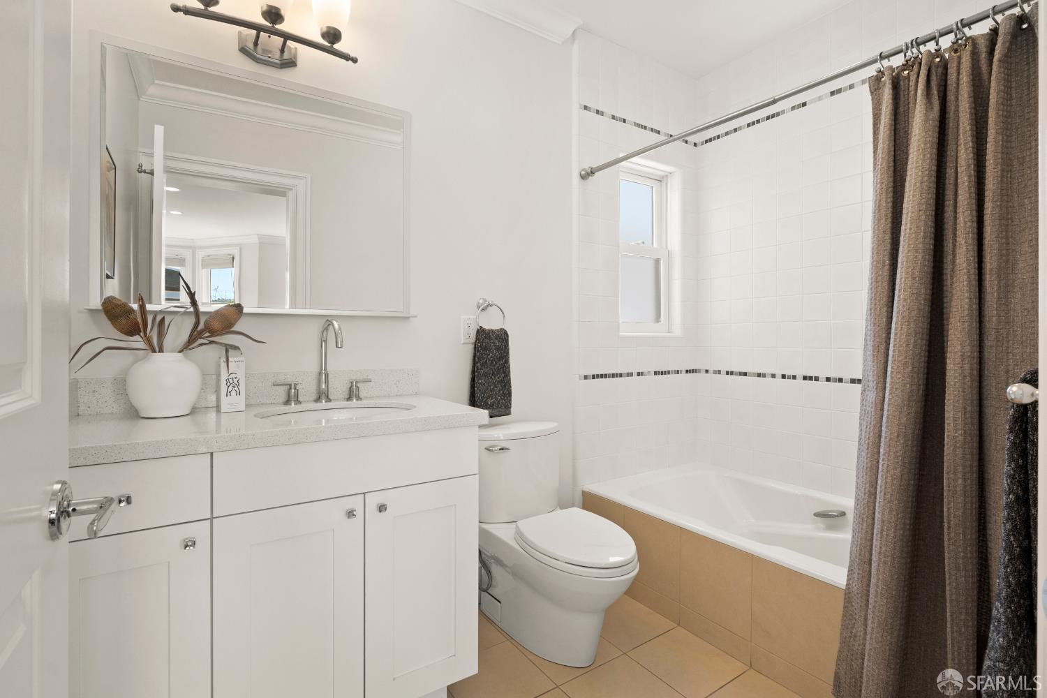 879 Hampshire Street