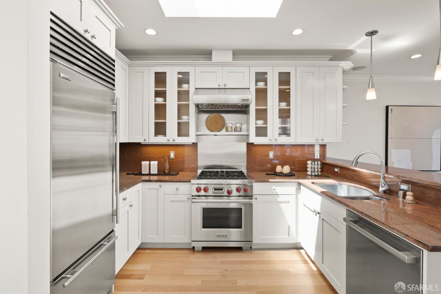 879 Hampshire Street