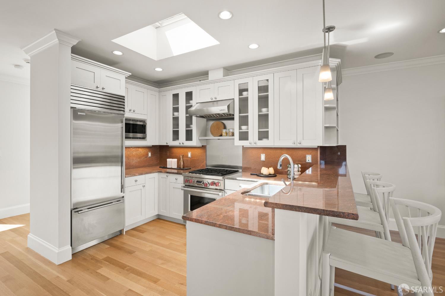 879 Hampshire Street