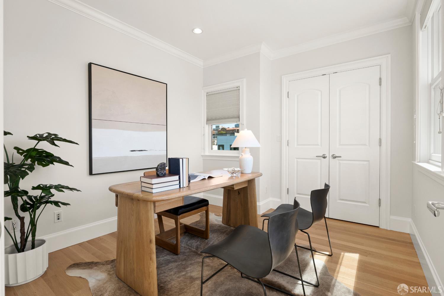 879 Hampshire Street