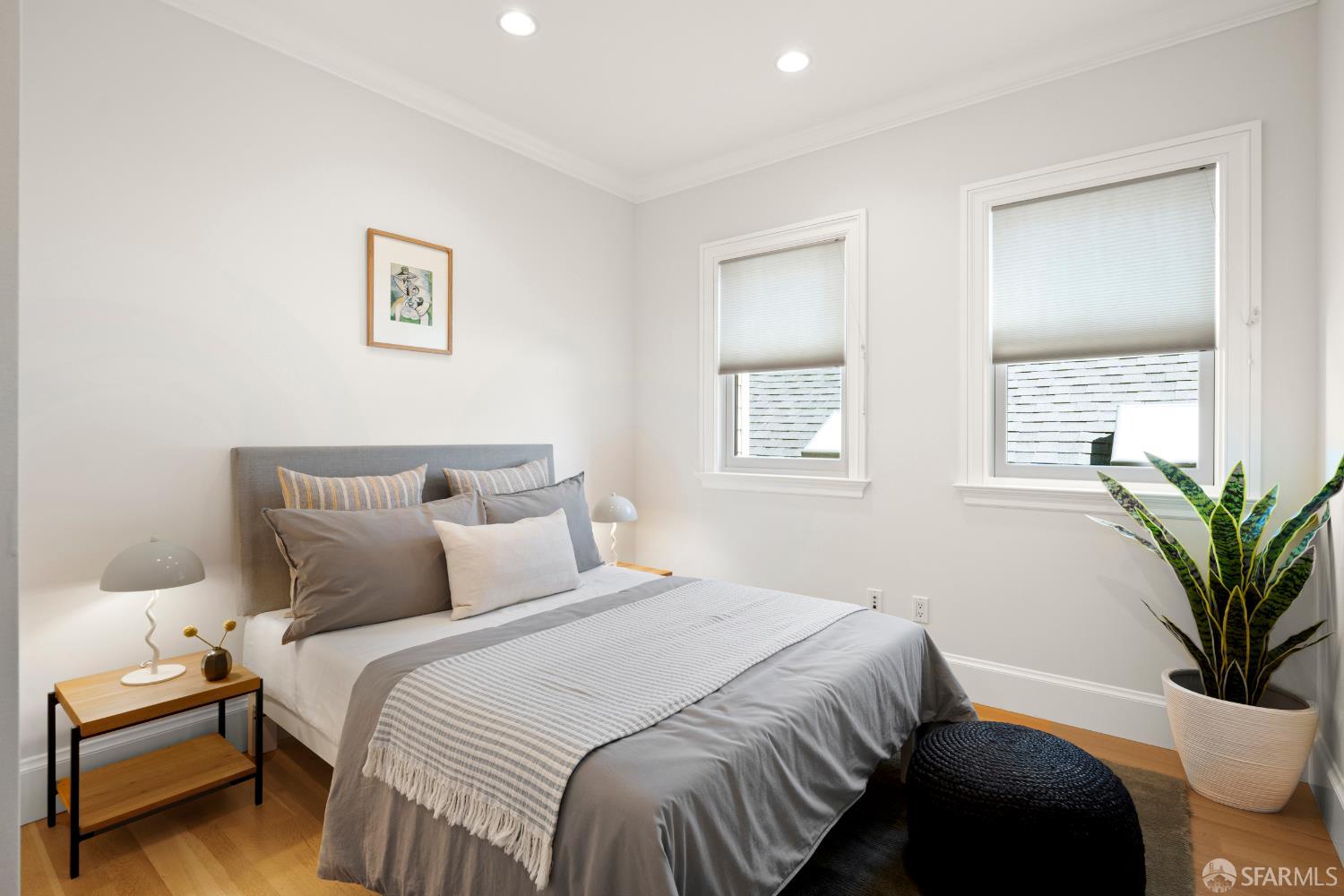 879 Hampshire Street