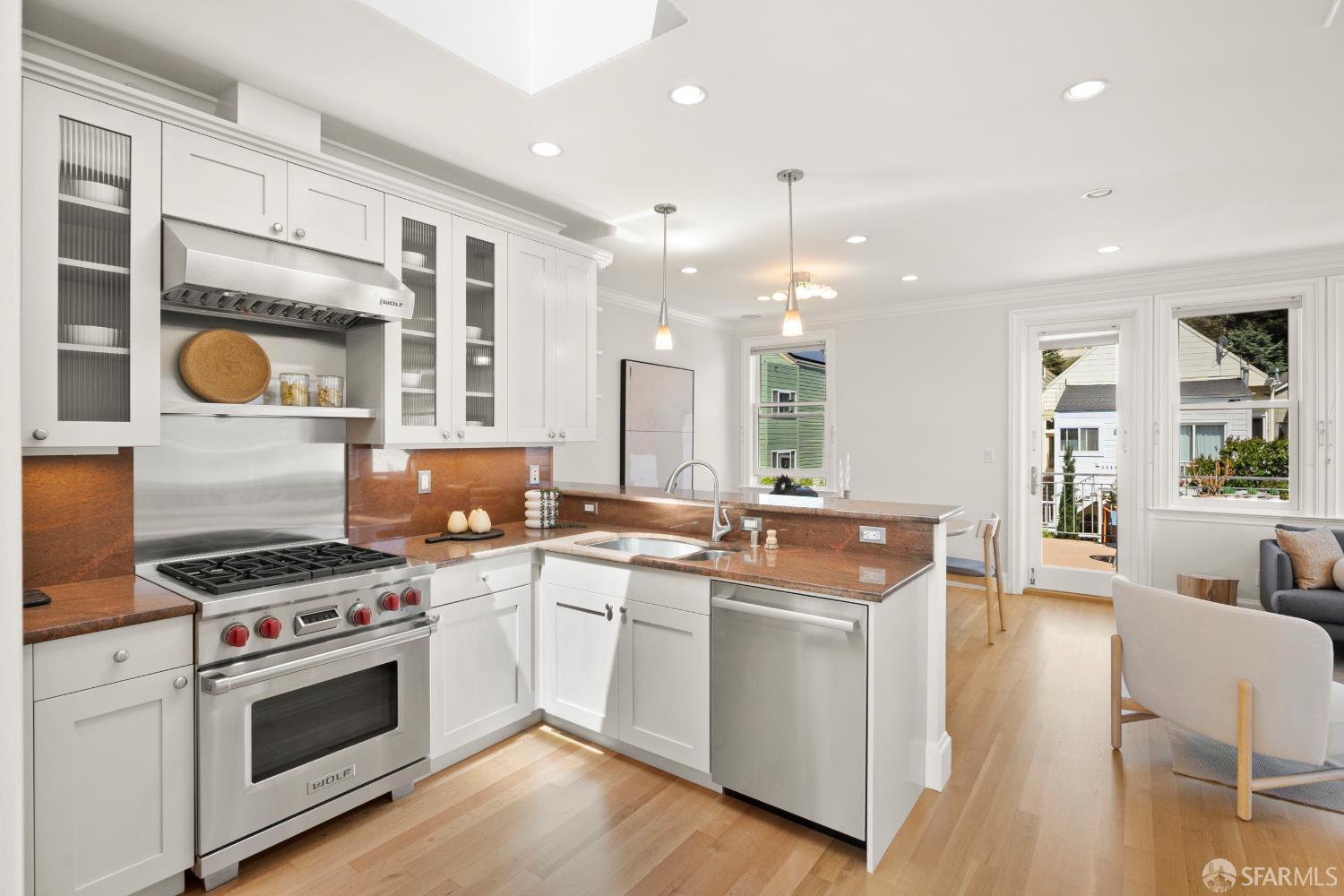 879 Hampshire Street