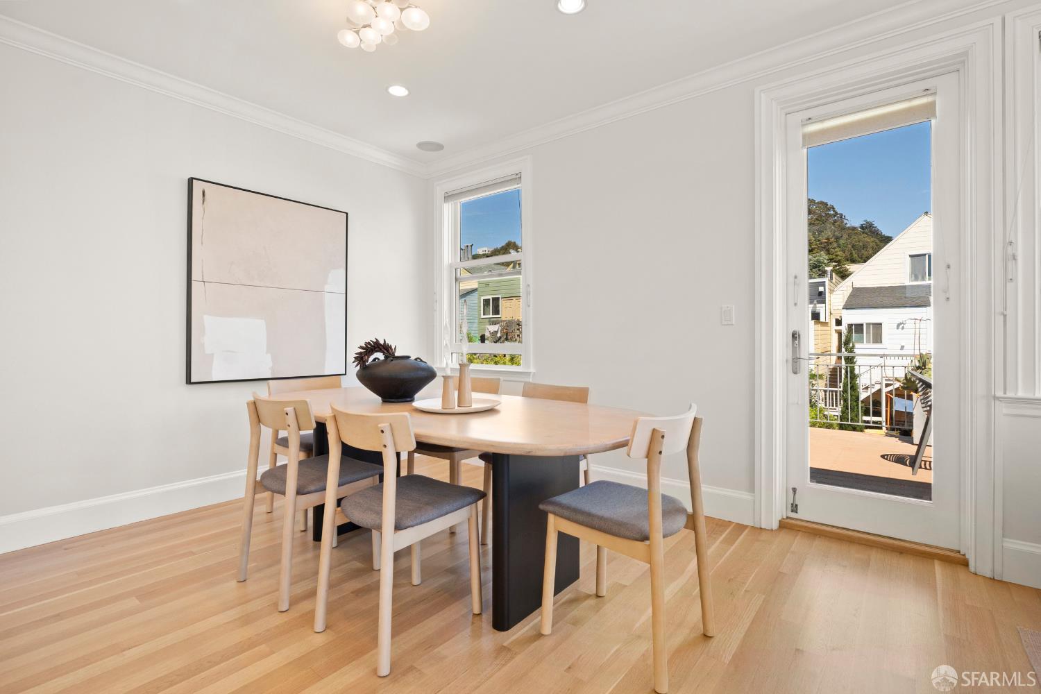 879 Hampshire Street