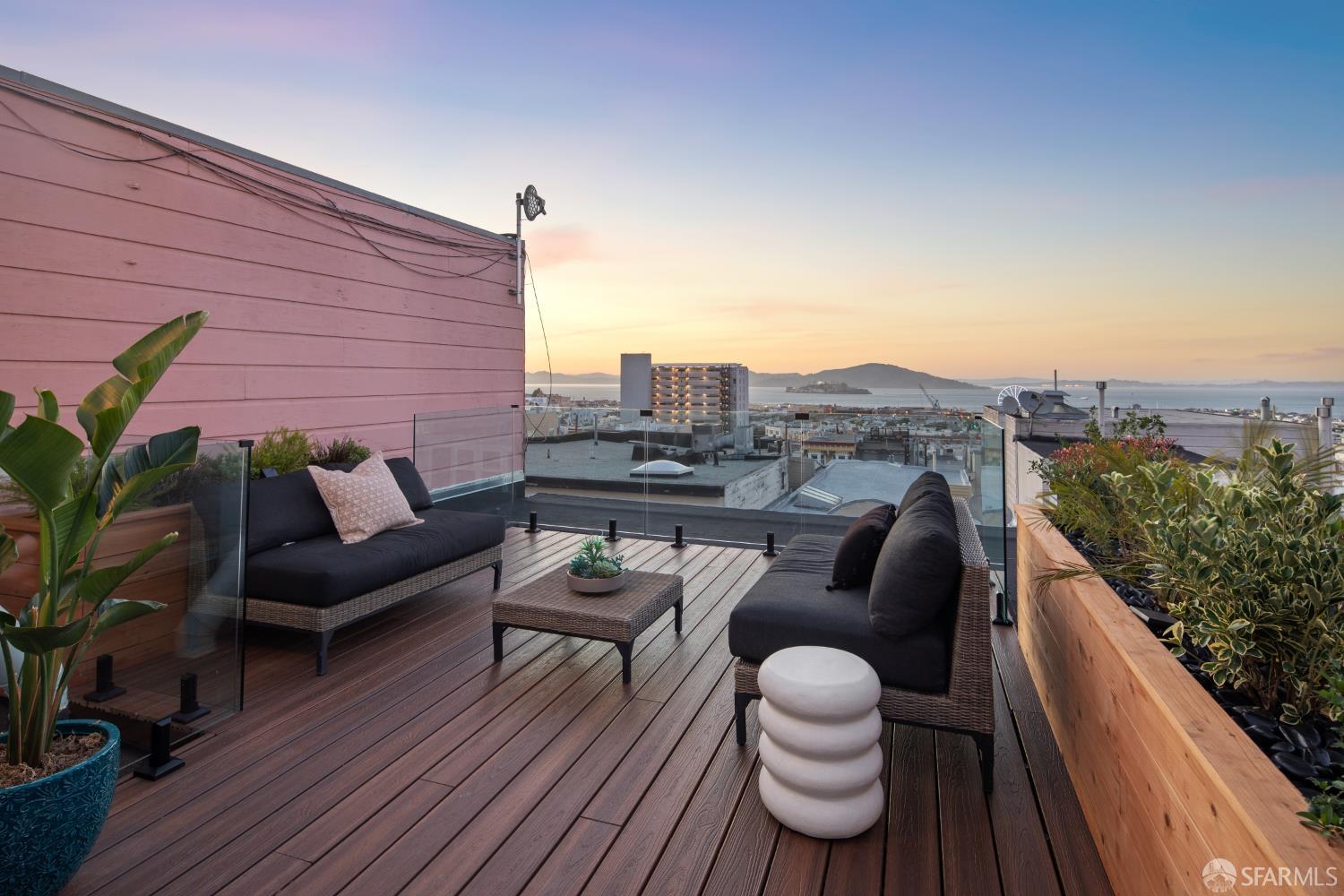 822-824 Union Street