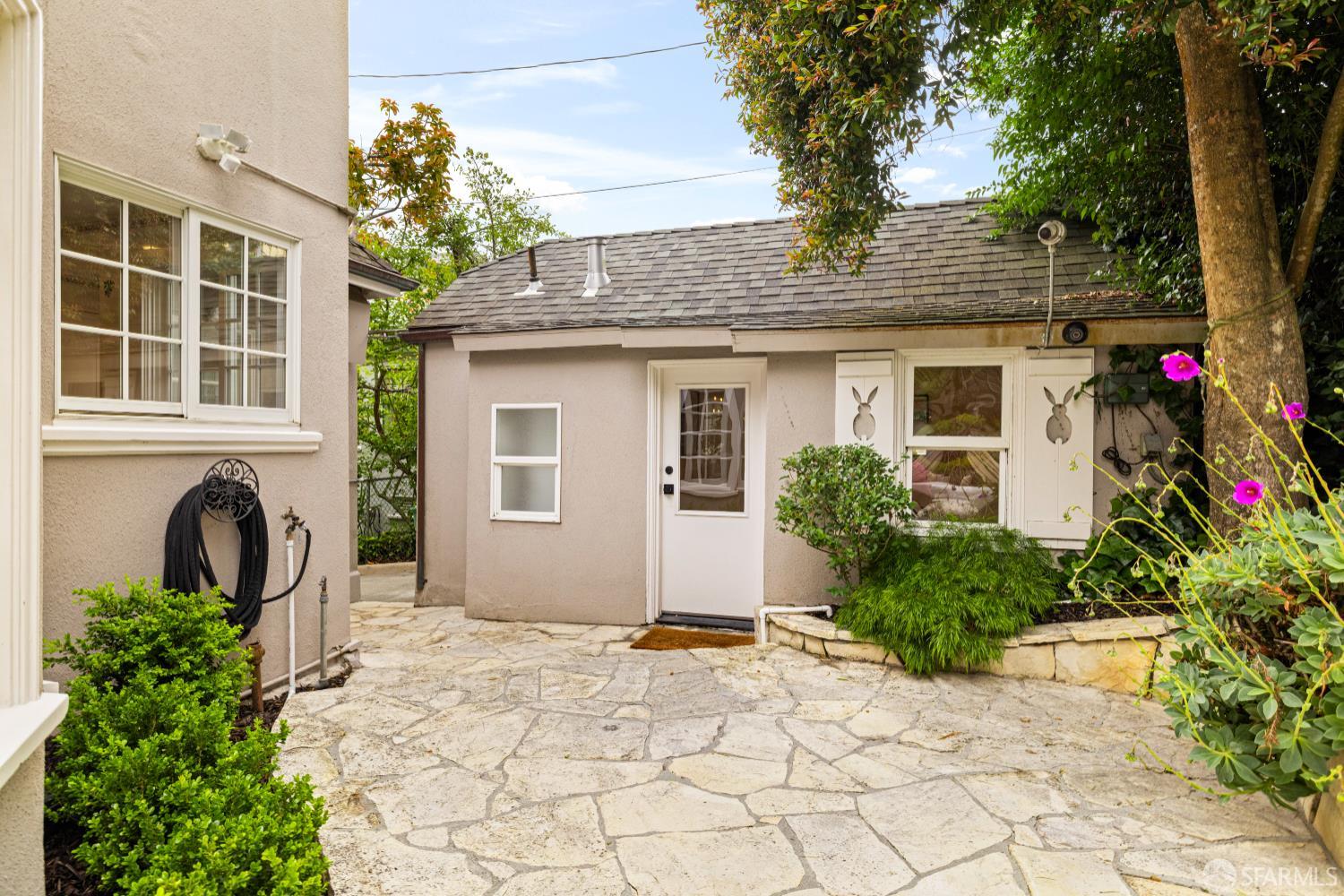 73 Santa Paula Avenue