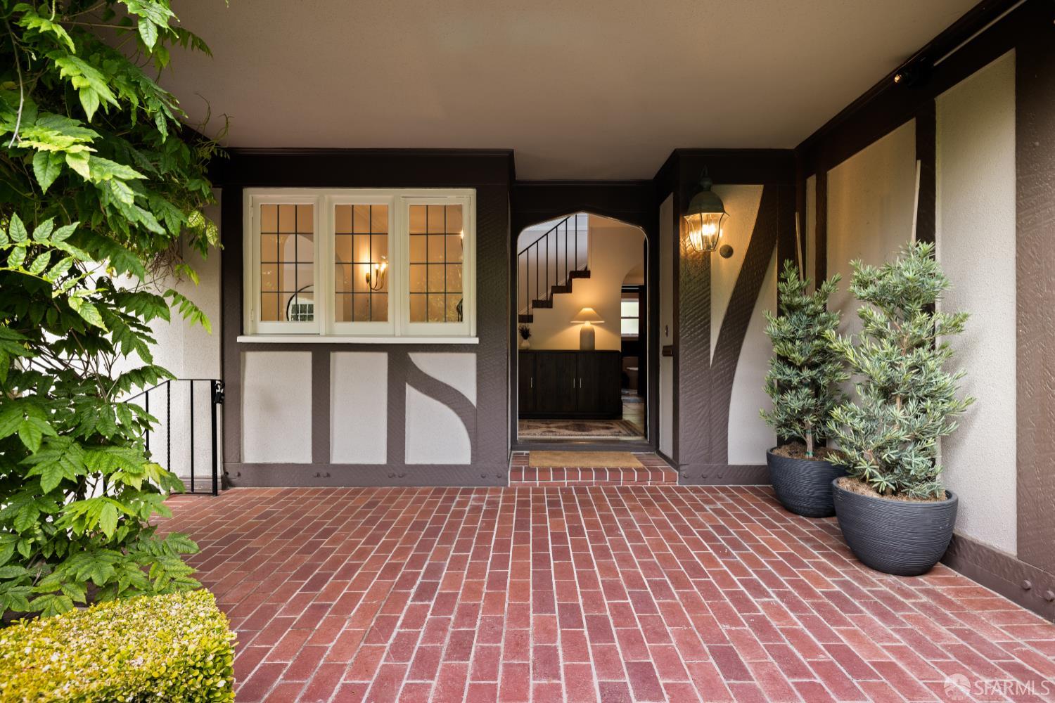 73 Santa Paula Avenue