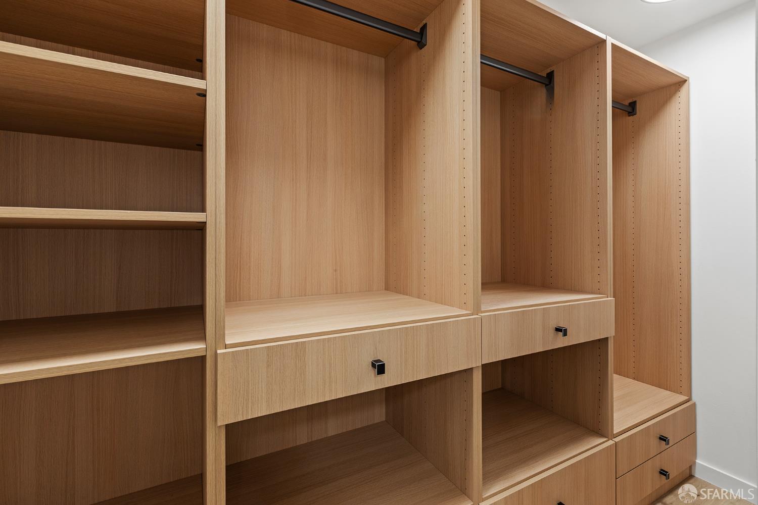 1255 California Street # 302