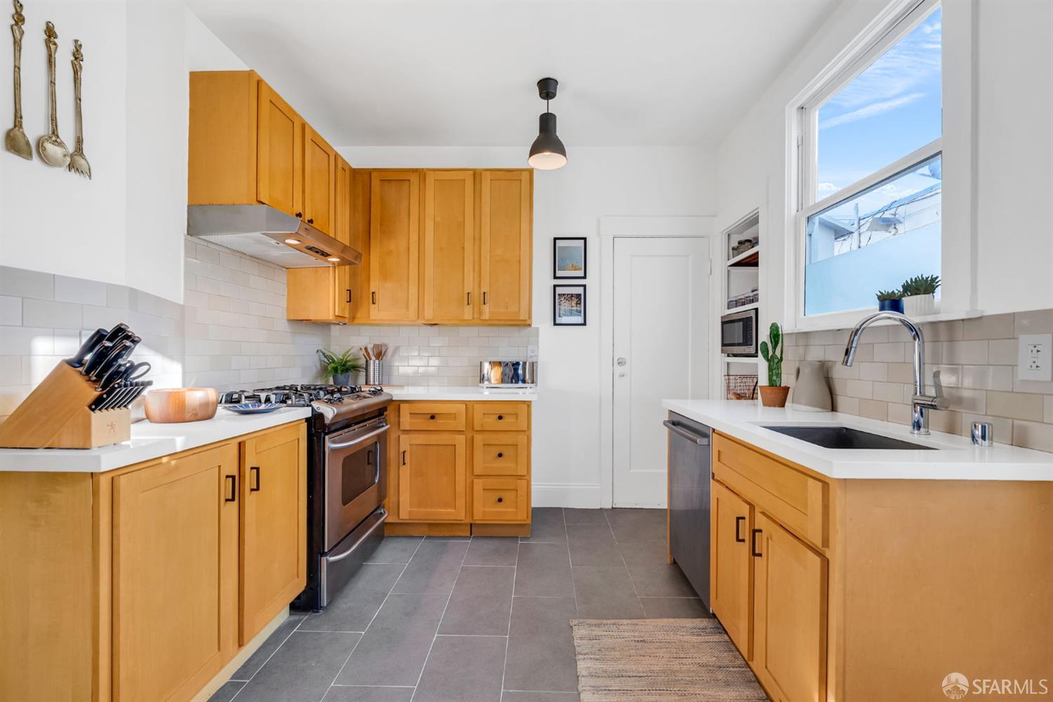 1940 Anza Street # 6