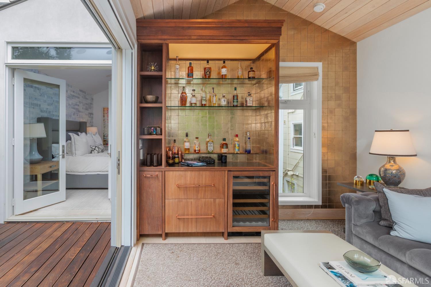 2215 California Street