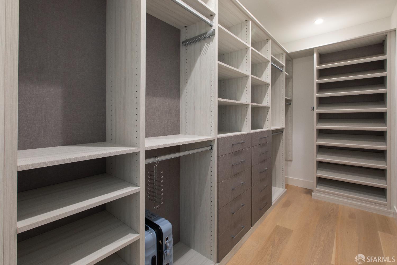 2215 California Street