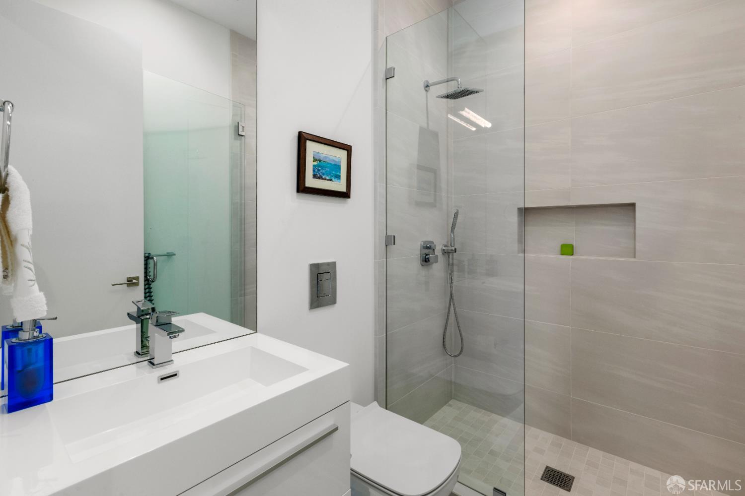 2215 California Street